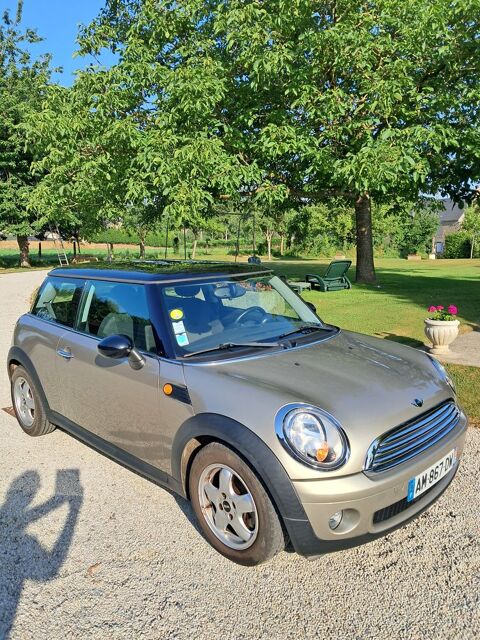 Mini Cooper Coupe 122 ch Pack John Works Ext&eacute;rieur 2010 occasion La Lande-Patry 61100
