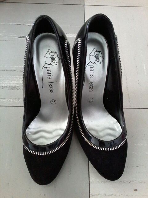 Soulier a talon aiguilles neuve  dans emballages 25 Tourcoing (59)