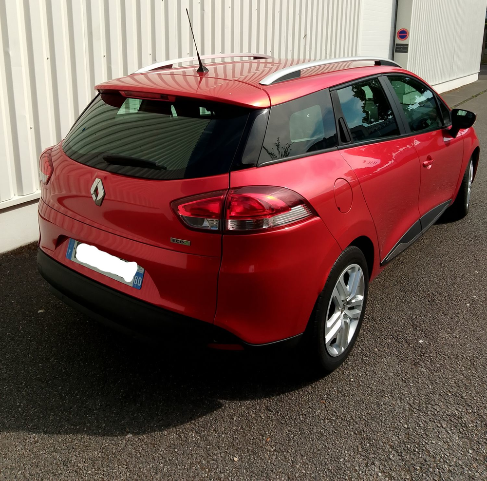 Clio IV Estate Clio Estate IV dCi 90 eco2 90g Business 2017 occasion 60000 Beauvais