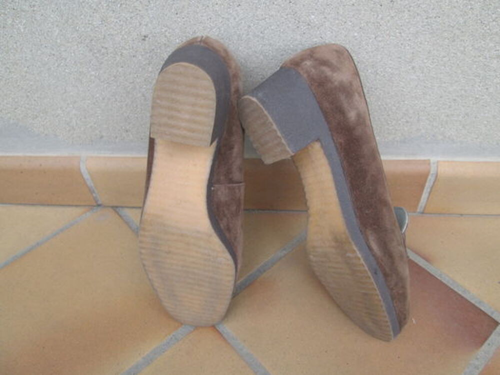 Chaussures habill&eacute;es en daim - Femme - Pointure 40 Chaussures