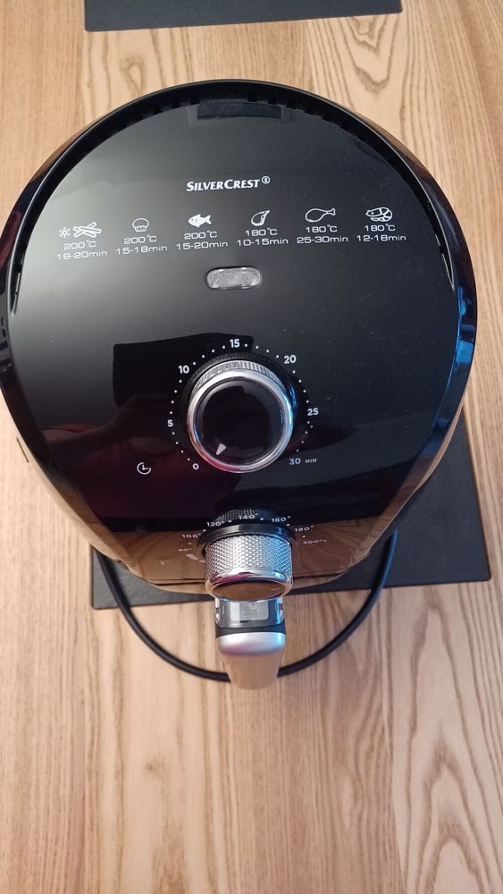 FRITEUSE A AIR CHAUD Electroménager