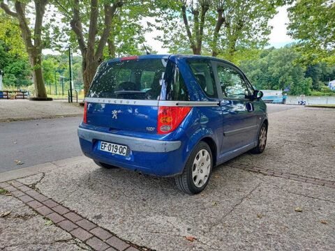 Peugeot 1007 
