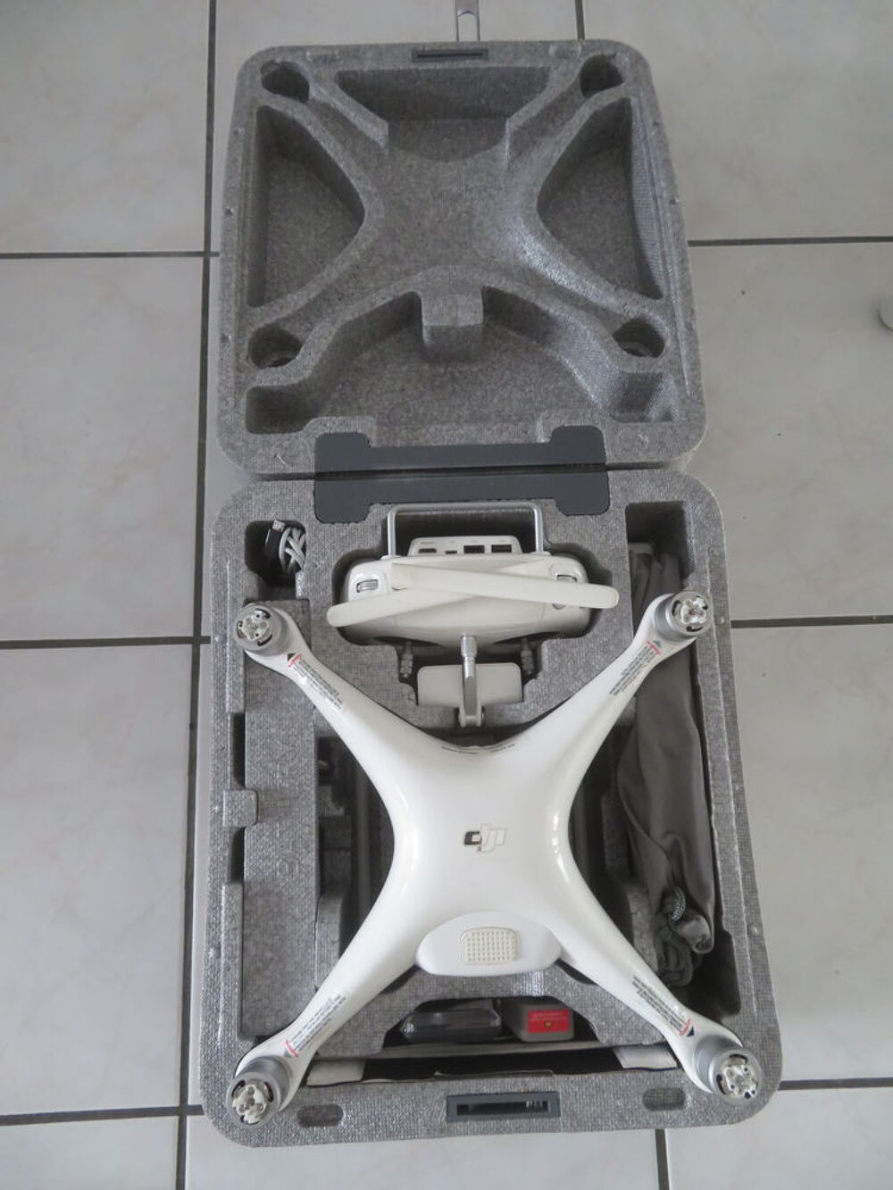 drone phantom 4 thermique Photos/Video/TV