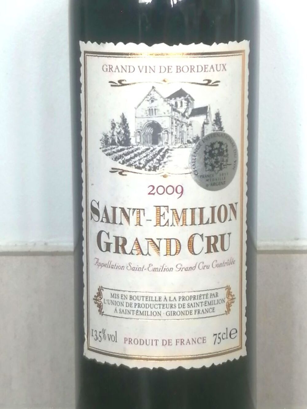 Bouteille Saint-&Eacute;million Grand Cru 2009 Décoration