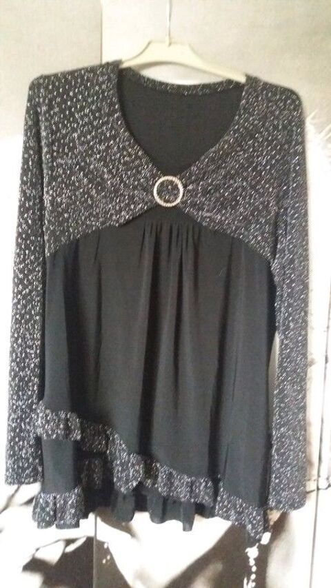 Tunique pour sortie gris argent 48/50 25 Nice (06)