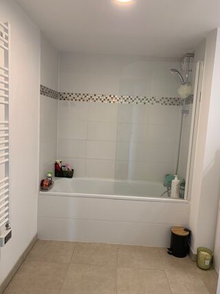  Appartement à louer 3 pièces 59 m²