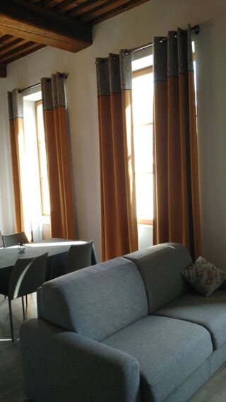  Appartement à louer 2 pièces 50 m²