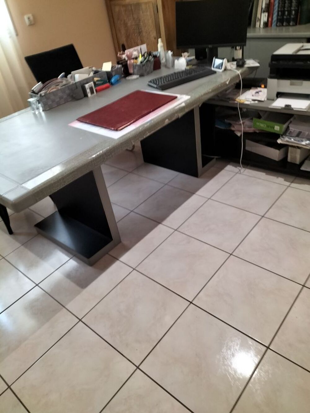 grand bureau avec commode et console Meubles