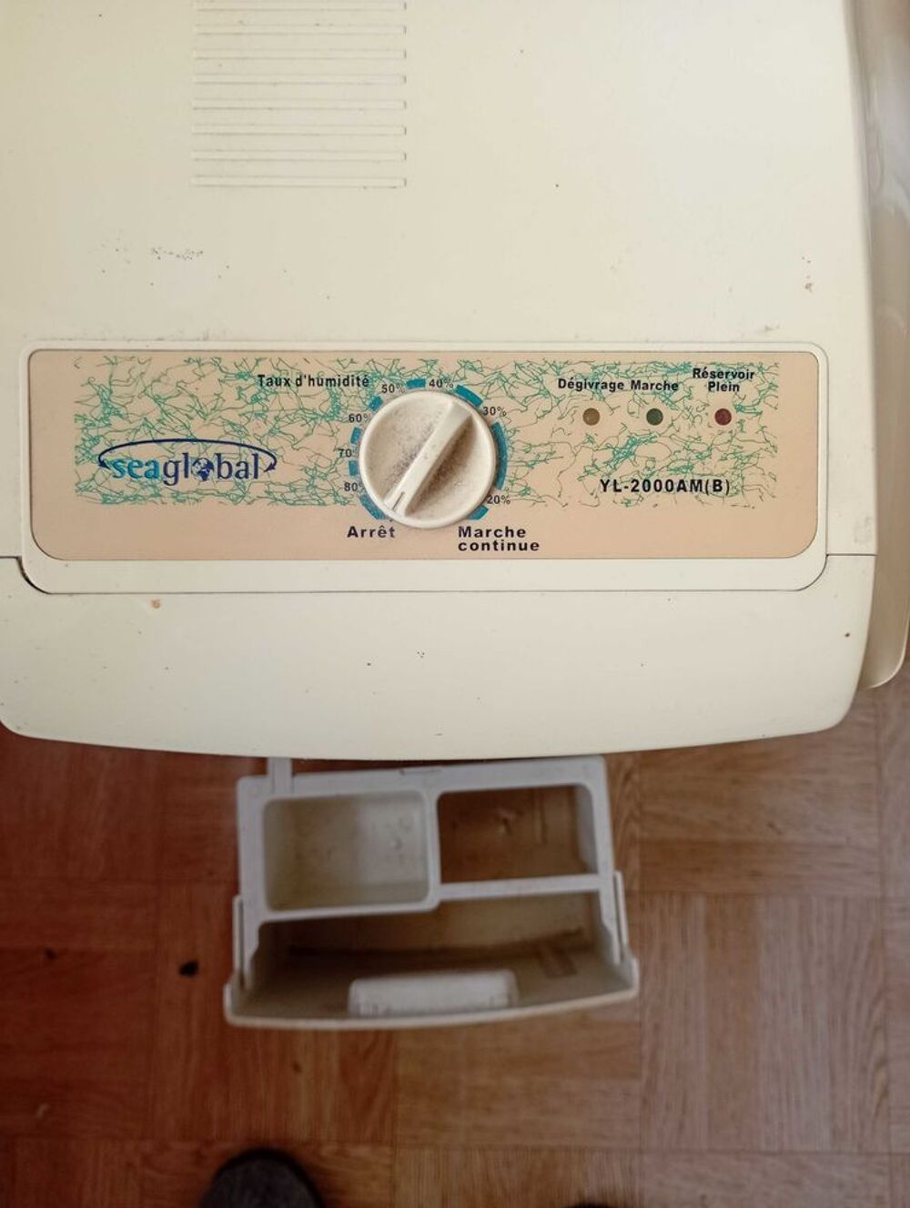 D&eacute;shumidificateur 10 litres en 24h maxi Electroménager