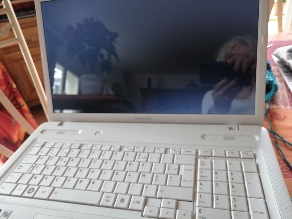 PC portable Toshiba Matériel informatique