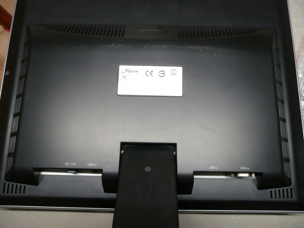 Ecran LCD Matériel informatique