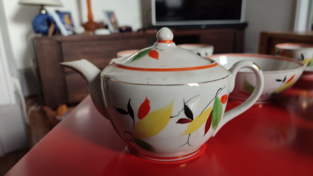 Superbe service &agrave; th&eacute; p&eacute;riode Art D&eacute;co 