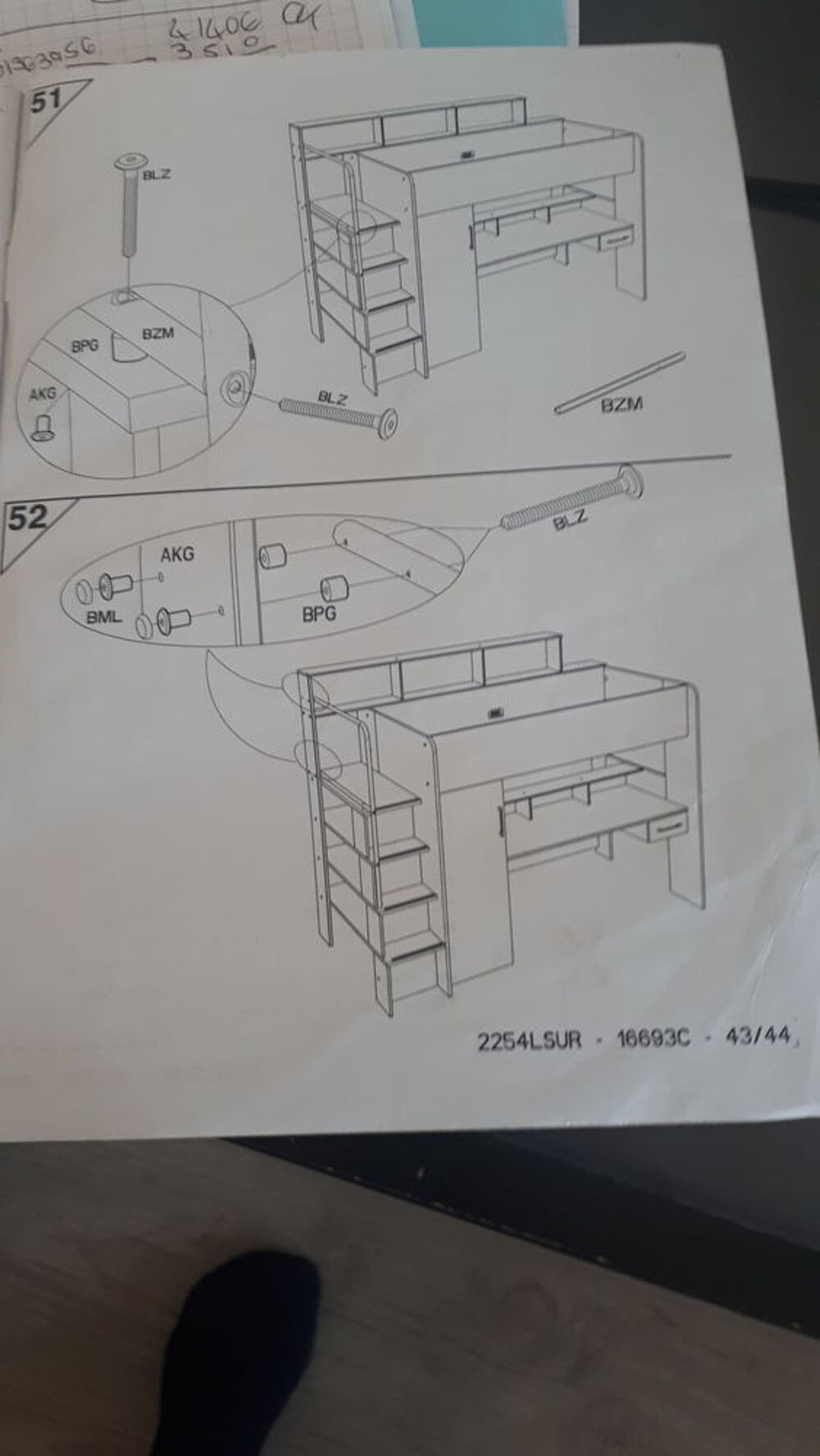 lit meuble armoire bureau blanc Meubles