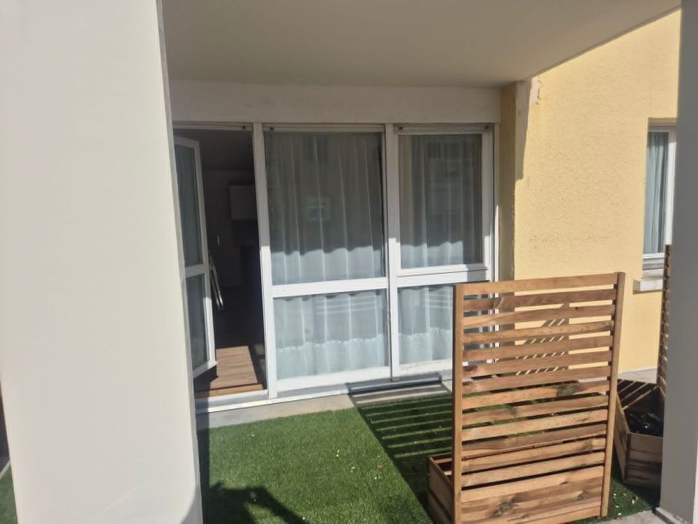 Location Appartement , Appartement 2 pièces avec grande terrasse Thorigny-sur-oreuse