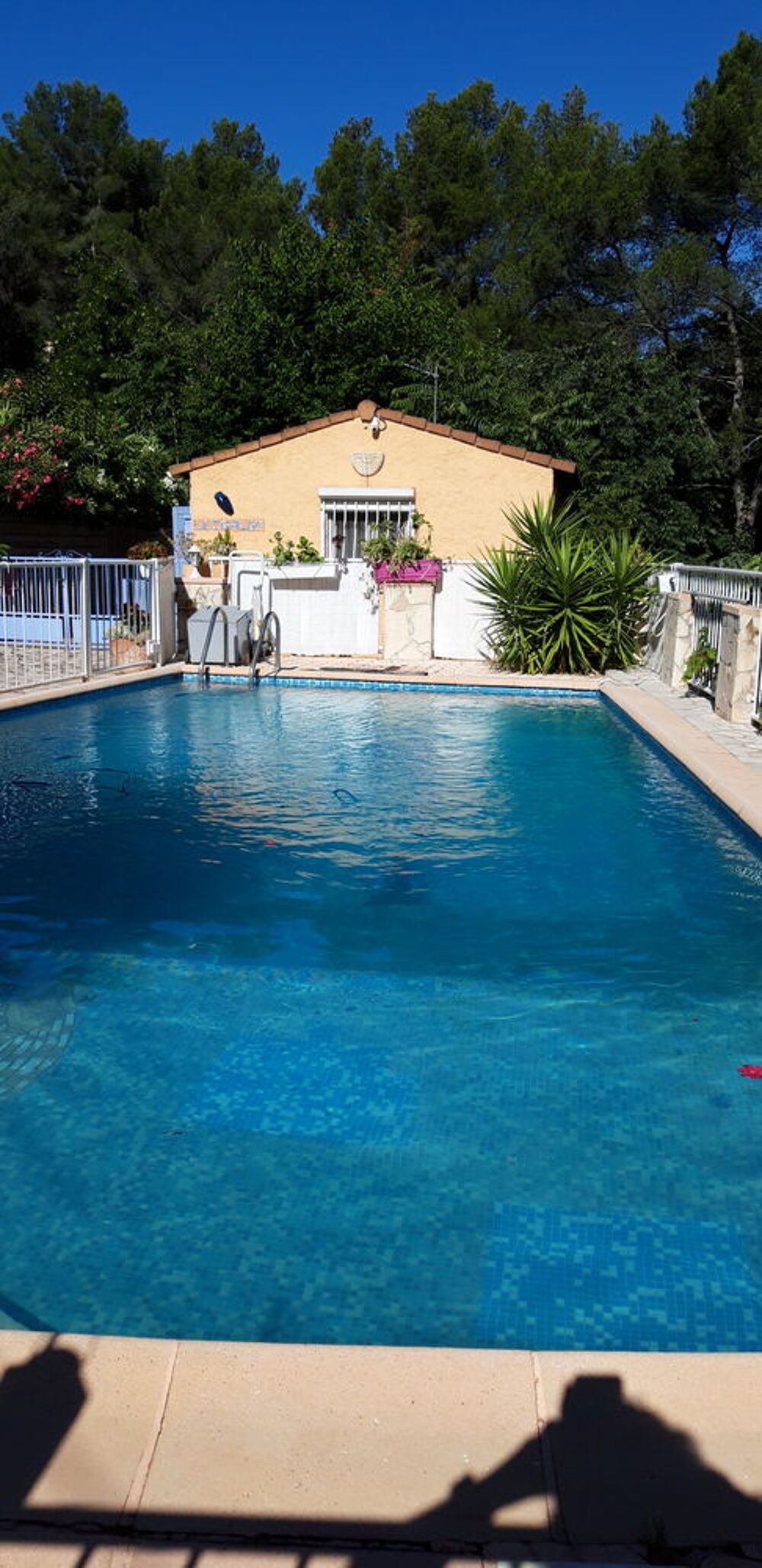   Mer et montagne , à TOULON VAR ,4 pers, Piscine clim,parkin  Provence-Alpes-Côte d'Azur, Toulon (83200)