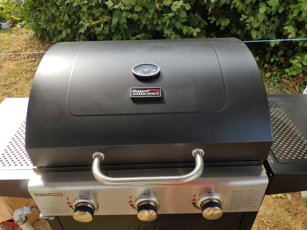 barbecue &agrave; gaz Meubles