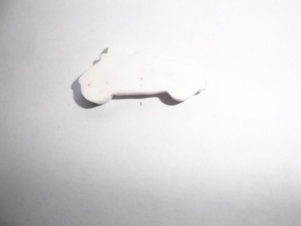 Feve blanche plastique 