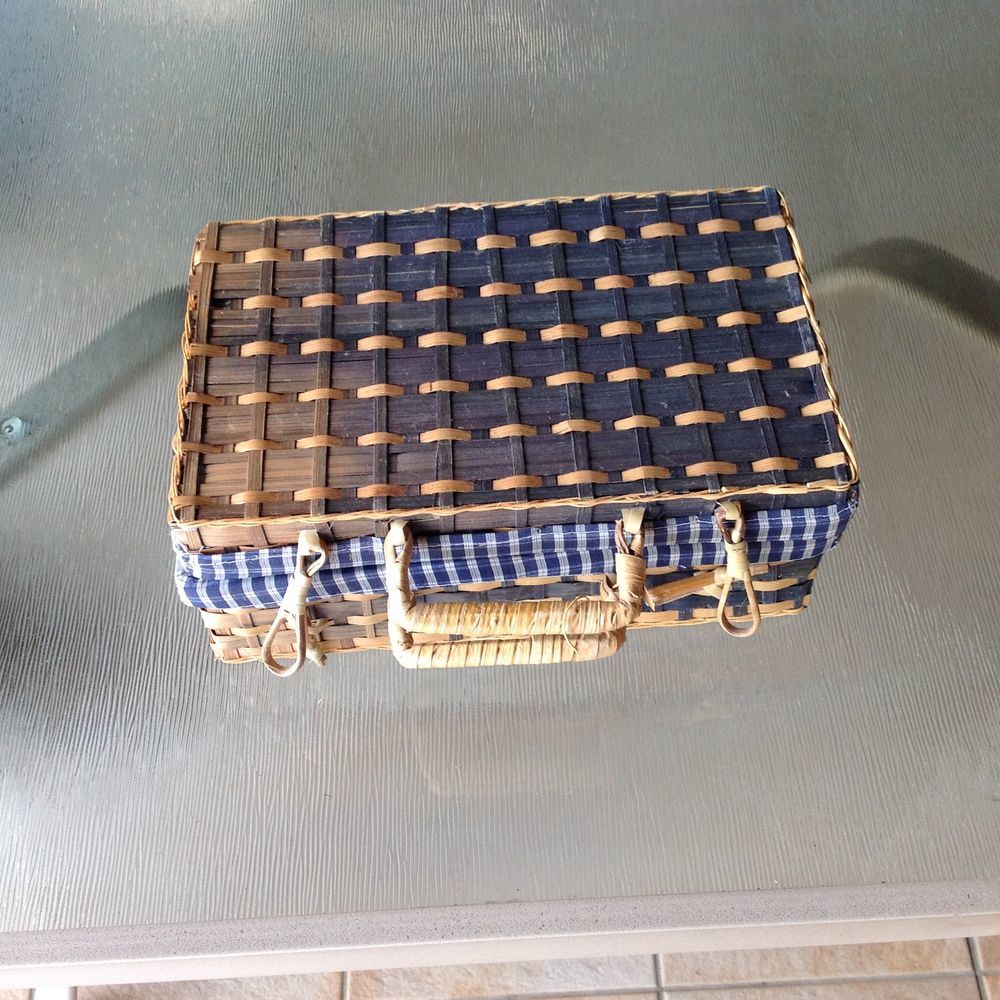 valise en osier Décoration