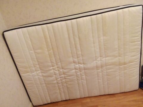 matelas 2 personnes 40 Besançon (25)