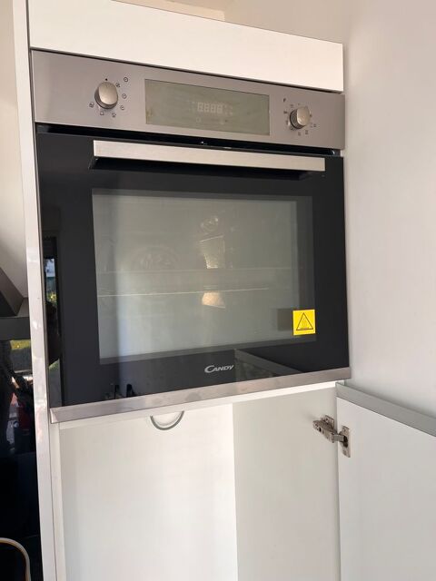 Four encastrable 280 Cannes (06)