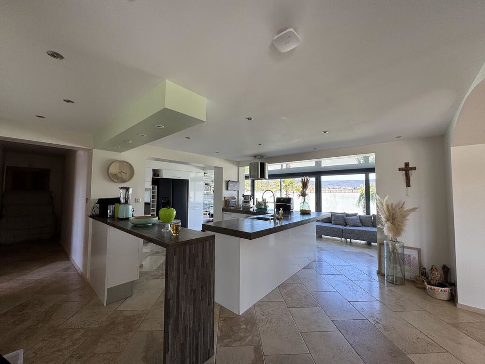 � vendre  Maison Pierrefeu-du-Var (83390)