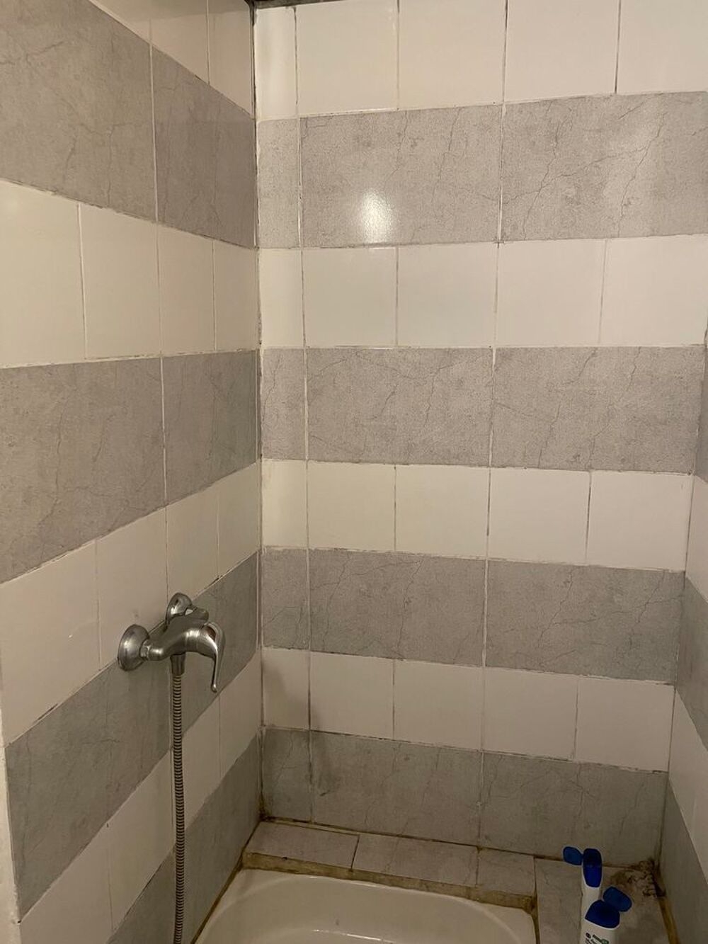 Location Appartement T2 plus Mezzanine à  TRETS (13530) Trets