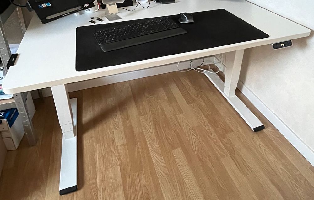 Bureau assis debout &eacute;lectrique FLEXISPOT blanc 140 x 80cm Meubles