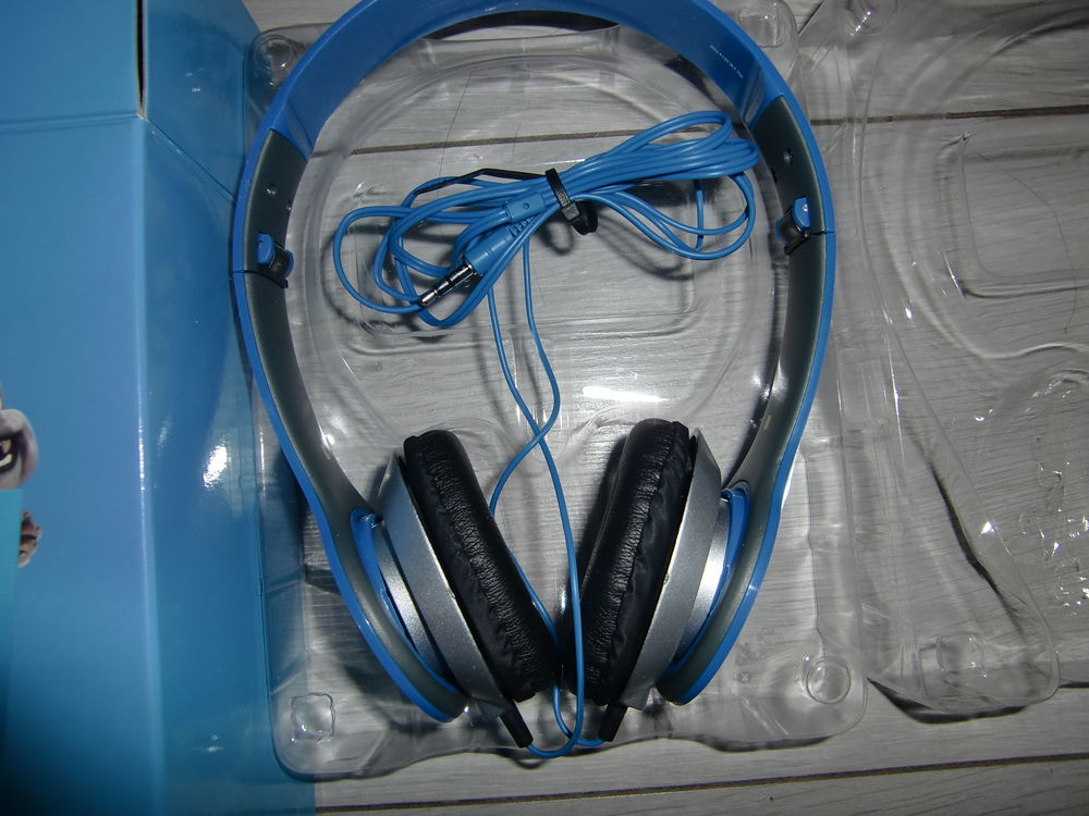 Casque filaire bleu RIO 2 Audio et hifi
