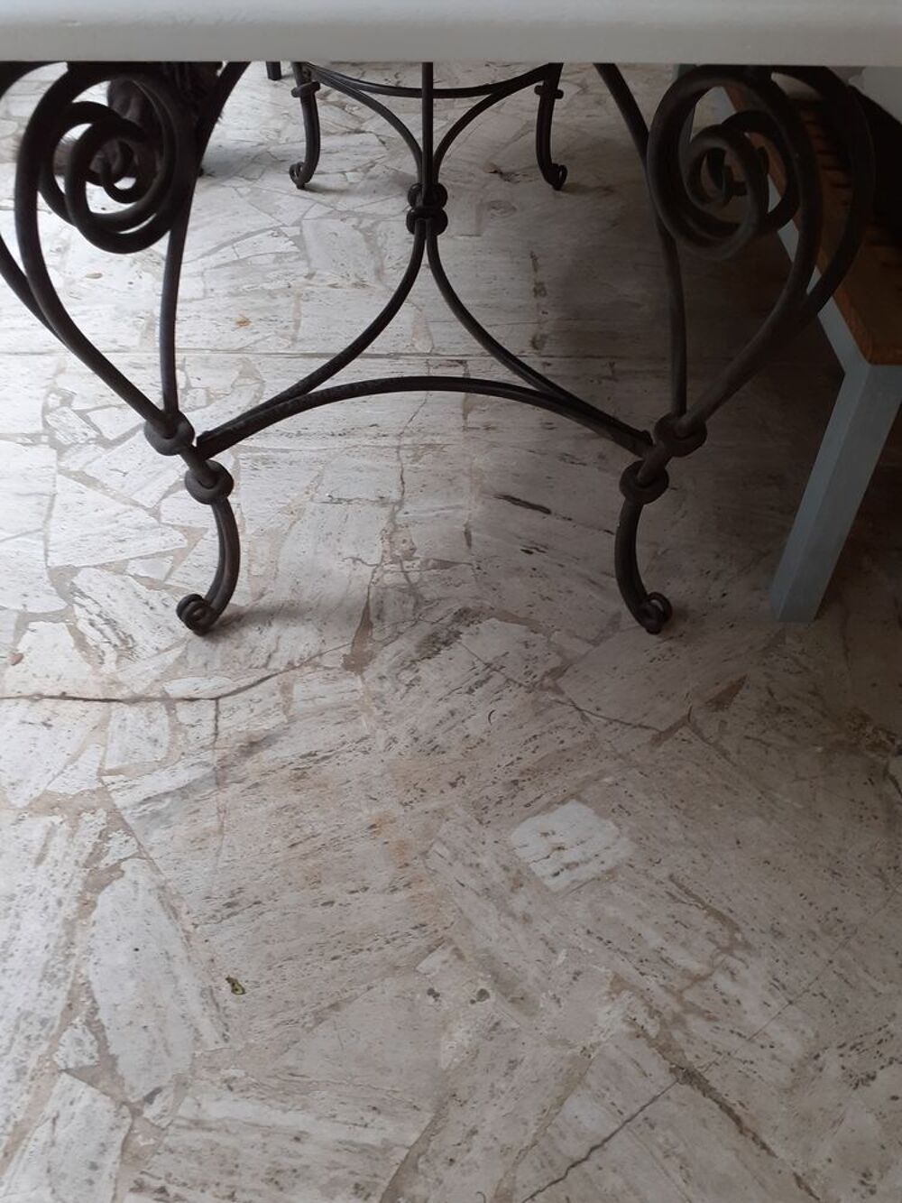 Table salle &agrave; manger Meubles