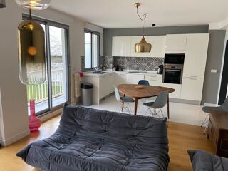  Appartement  louer 3 pices 77 m