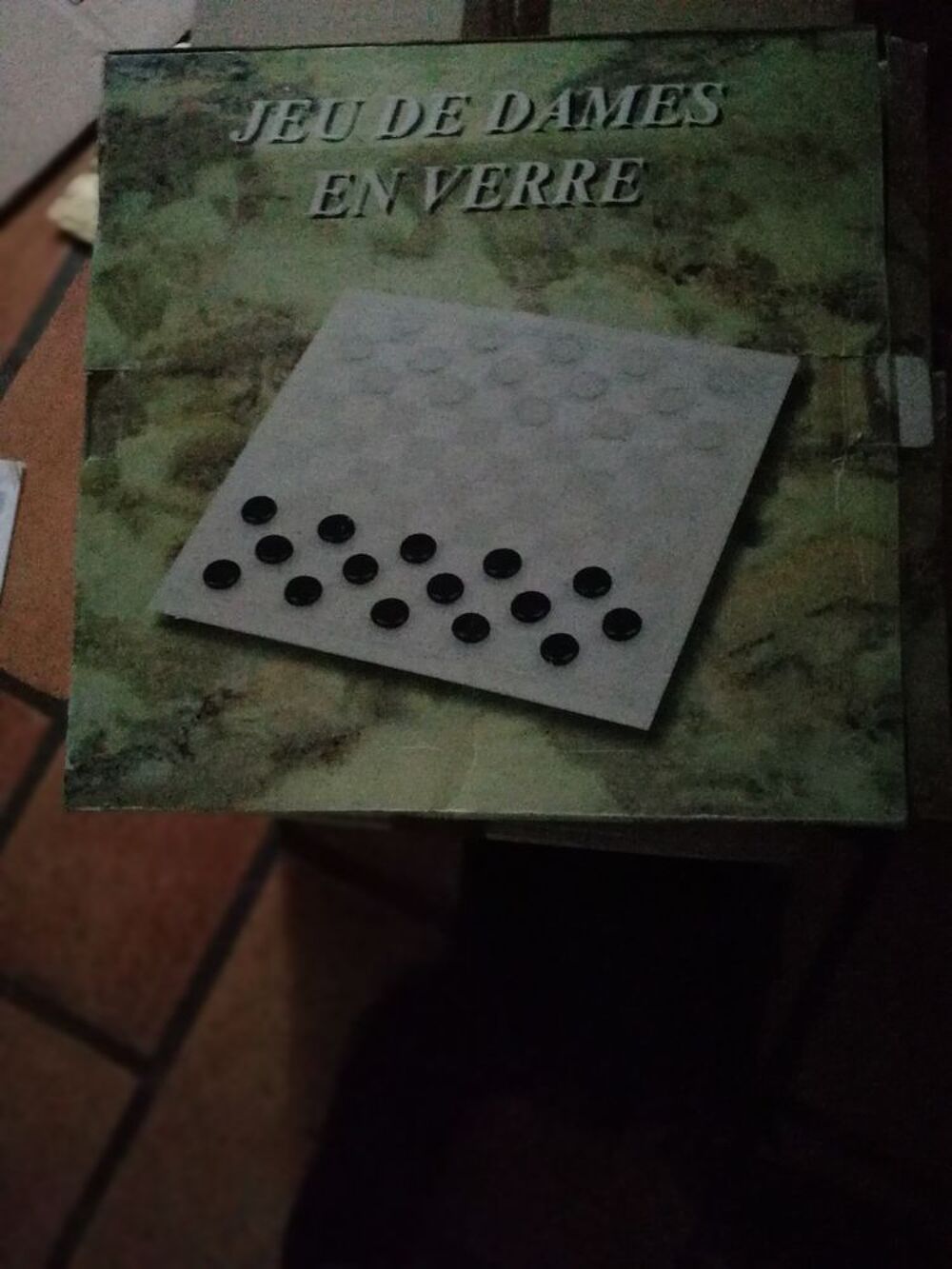 avant le 30/10 JEU DE DAME EN VERRE Jeux / jouets