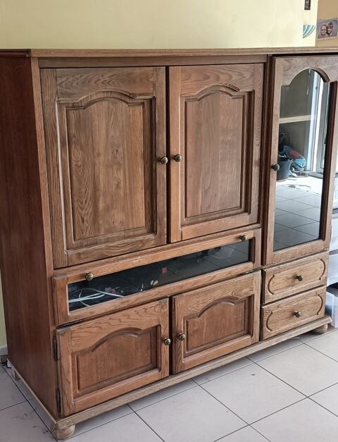 Meuble TV ancien en bois massif avec beaucoup de rangements 100 Balagny-sur-Thrain (60)