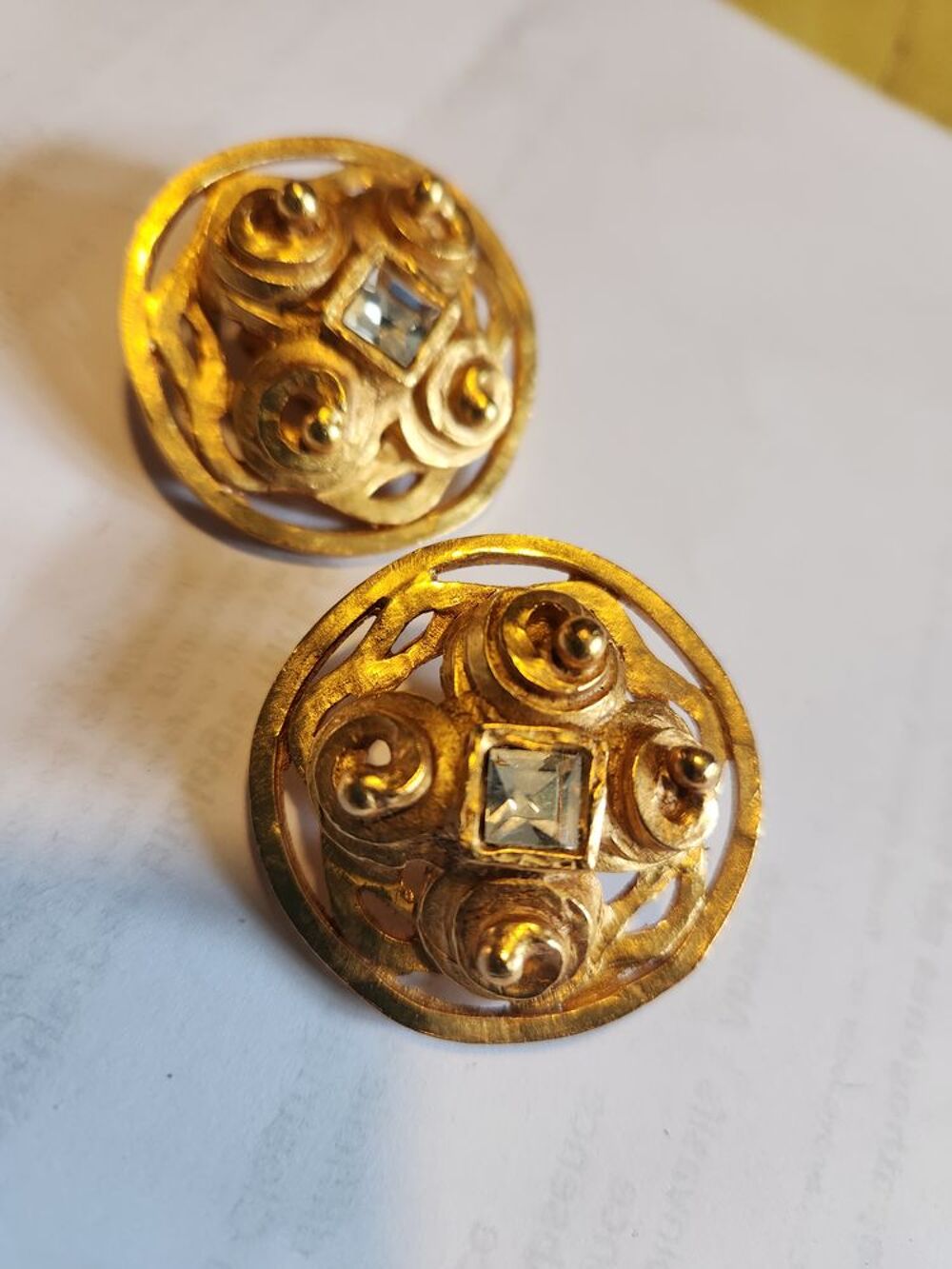 BO Clip ronde strass Crystal LANVIN Bijoux et montres