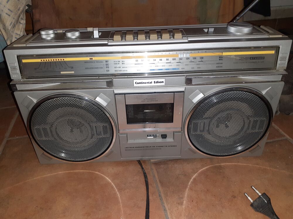 Poste de radio Audio et hifi