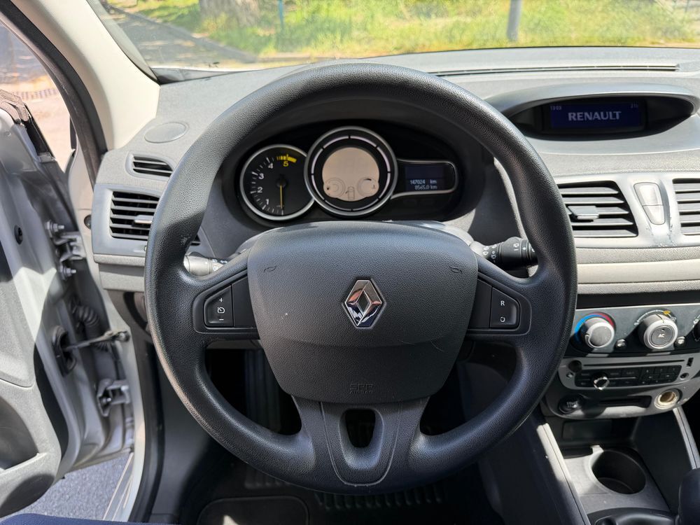 M&eacute;gane III dCi 110 FAP eco2 Expression 2012 occasion 94340 Joinville-le-Pont