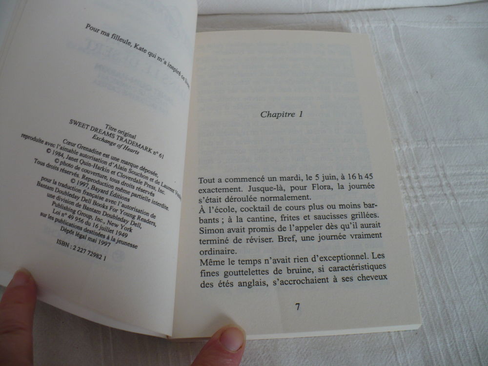 *L127 	
Coeur Grenadine Un gar&ccedil;on dans le d&eacute;sert 	 Livres et BD