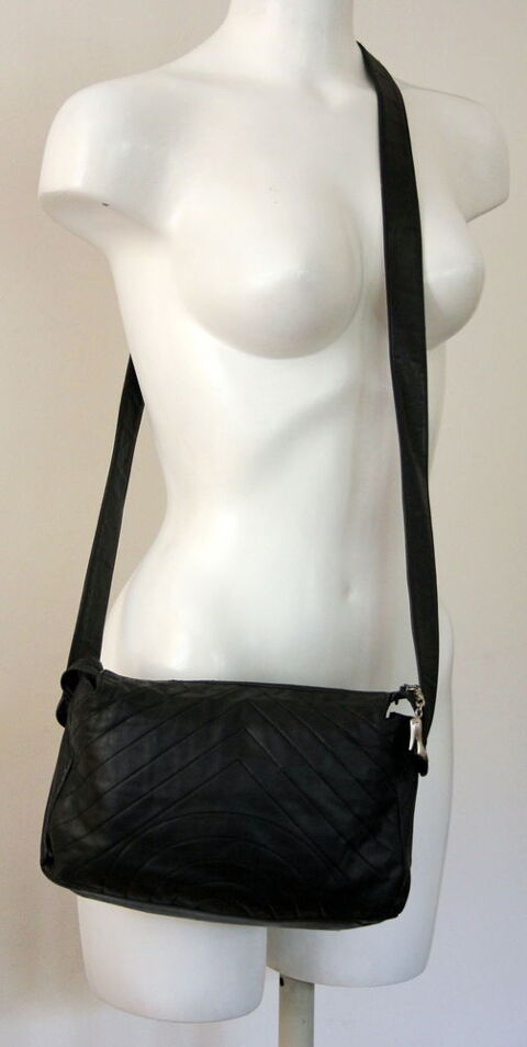 Sac cuir noir surpiqué MAUD FRIZON 90 Issy-les-Moulineaux (92)