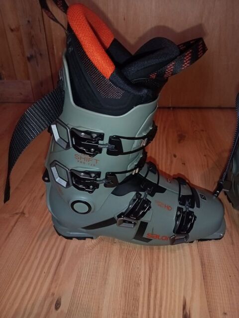 Chaussures de ski de randonn�e Salomon Shift Pro 130 299.99 Toulouse (31)
