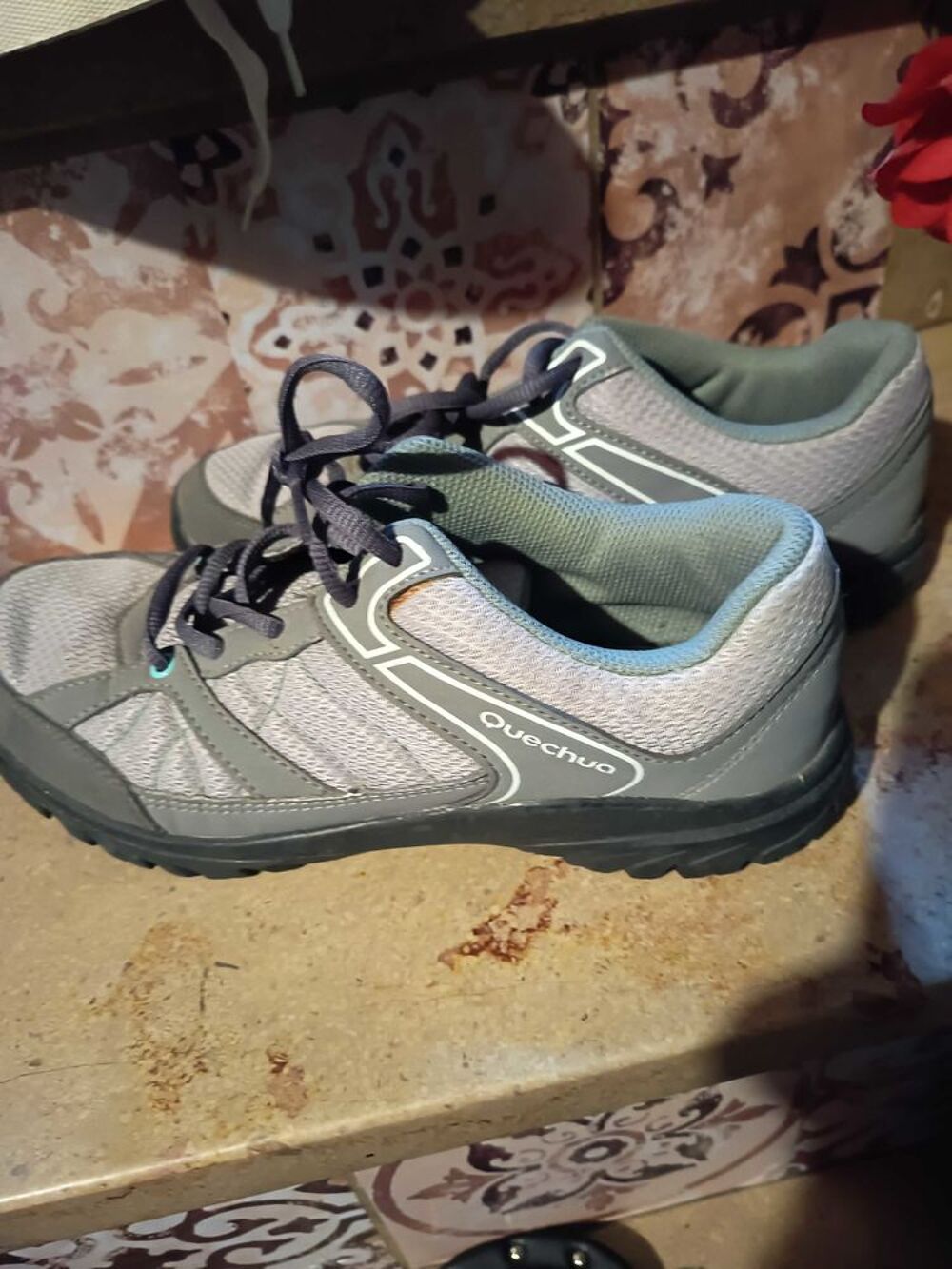 trois paires de chaussures pour femme Chaussures