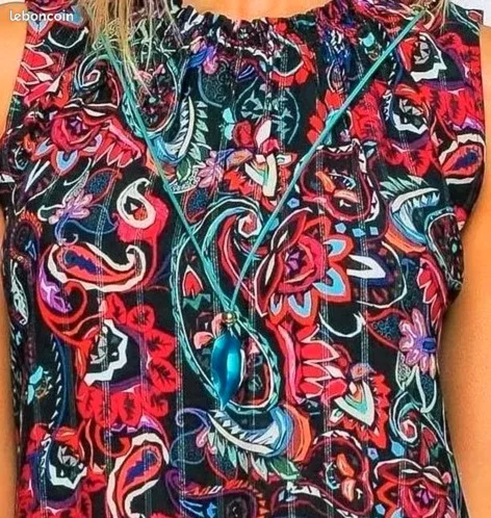 Beau top bel imprim&eacute; foulard cachemire T 40 excellent &eacute;tat Vtements
