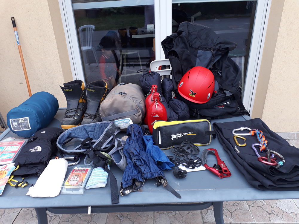Equipement randonn&eacute;e et alpinisme Sports