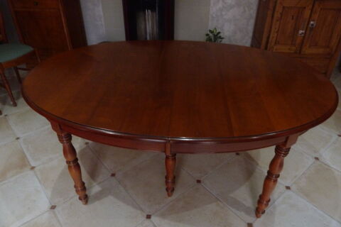 table salle a manger + 6 chaises Le Lion-d'Angers (49)