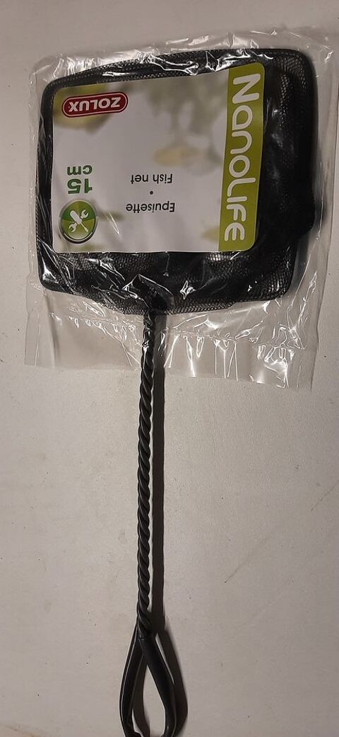 EPUISETTE  15 CM   NOIRE  POUR AQUARIUM
2 06160 Juan les pins