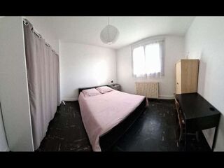  Chambre à louer 6 pièces 93 m²