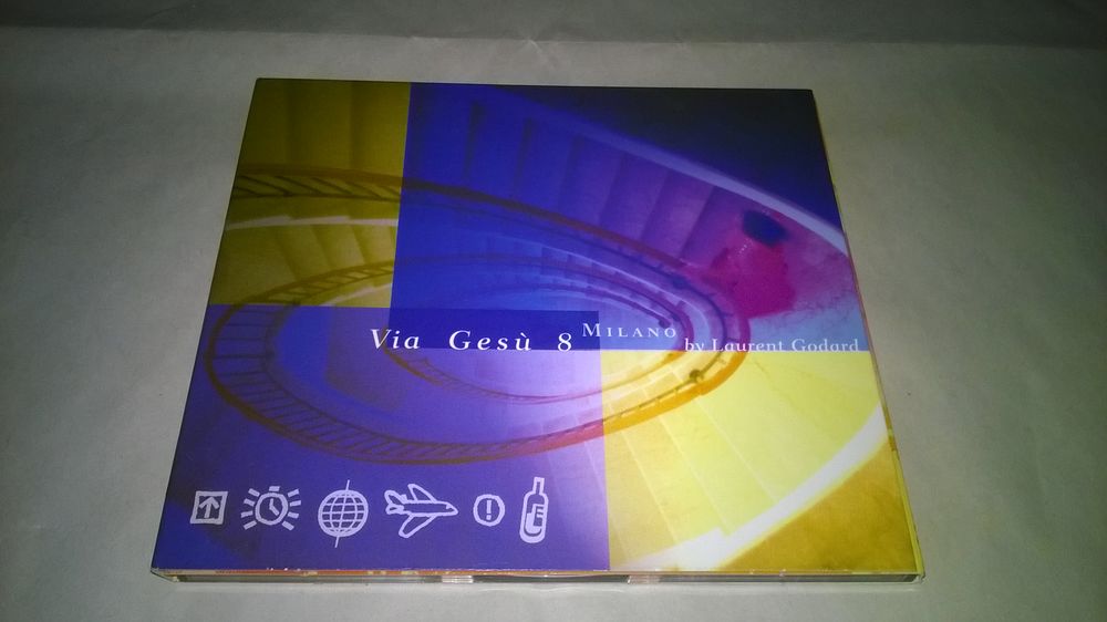 CD GODARD Laurent
Via Ges&ugrave; 8 Milano
2002
Excellent etat
CD et vinyles