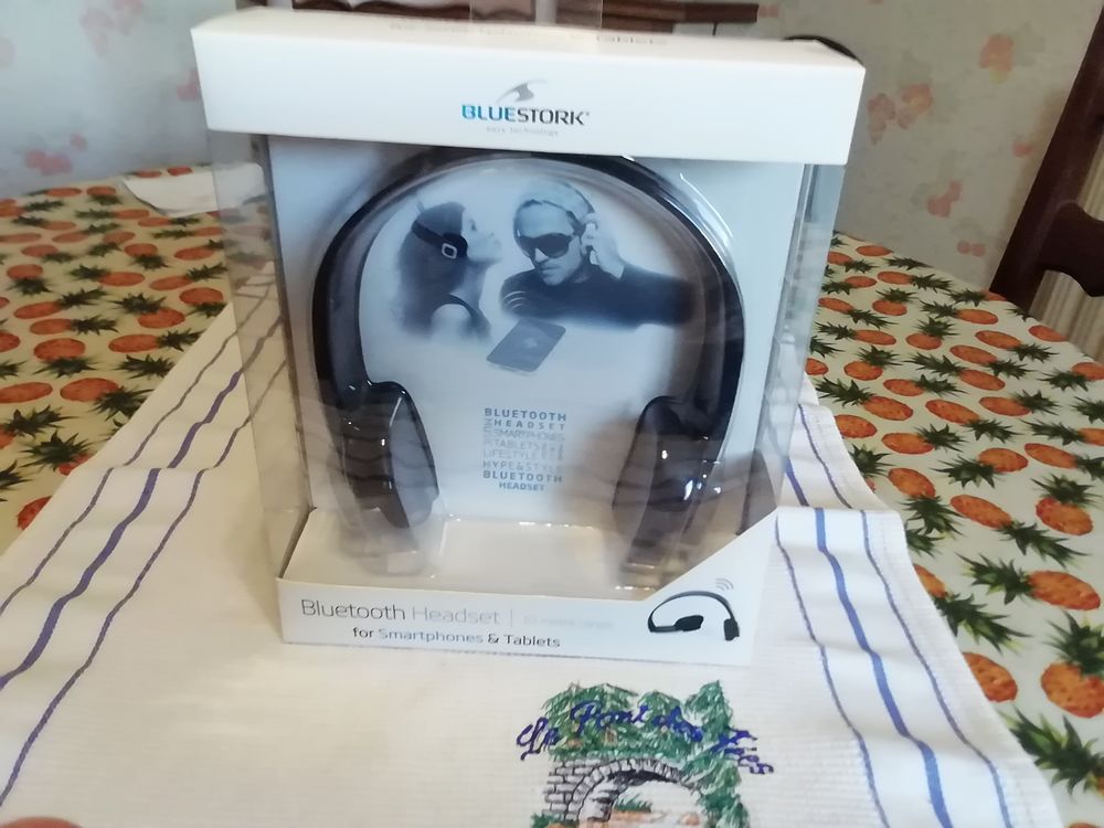 Casque Bluetooth neuf Audio et hifi