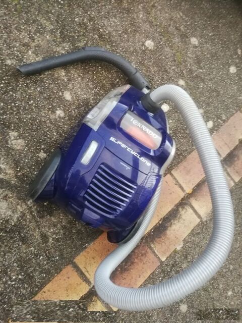 Achetez aspirateur sans sac occasion annonce vente Beauchamp