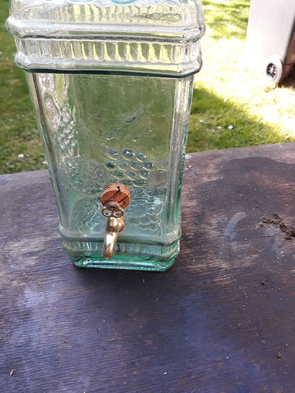 carafe verre avec robinet Décoration