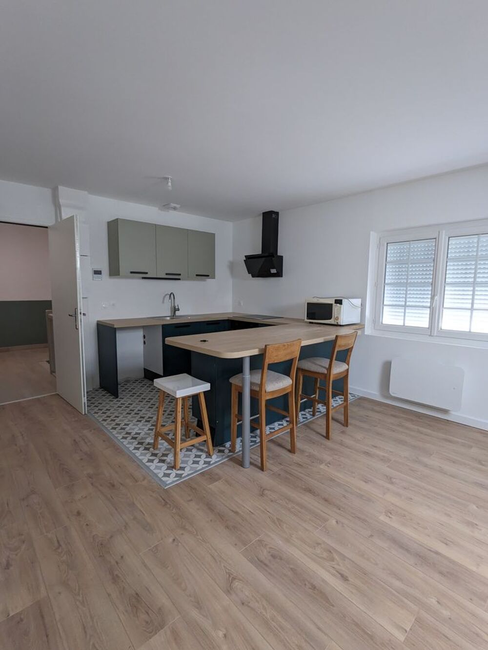 Vente Appartement Appartement spacieux de 4 pièces 1er étage  VAUX SUR MER Vaux-sur-mer