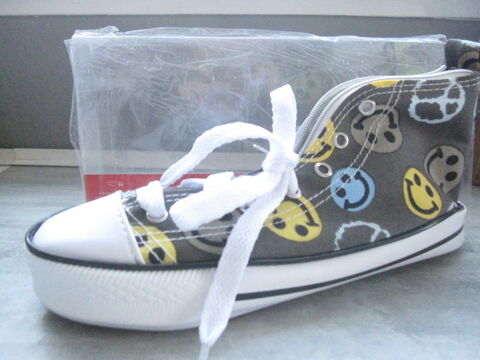 Trousse forma basket style converse 6 Saint-Jean-Pla-de-Corts (66)